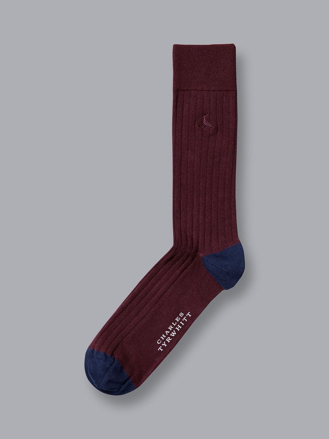 

Хлопковые носки в рубчик синего цвета индиго Charles Tyrwhitt, красное вино