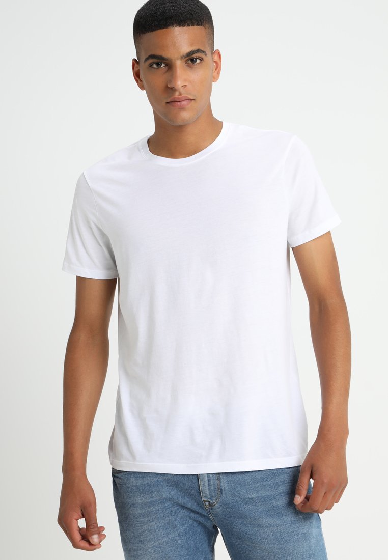 

Базовая футболка Armani Exchange, белый