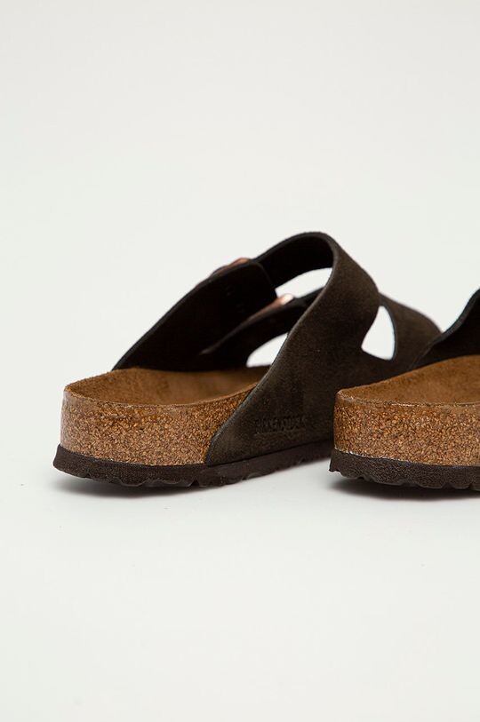 Замшевые тапочки Arizona Birkenstock, коричневый — фото 3