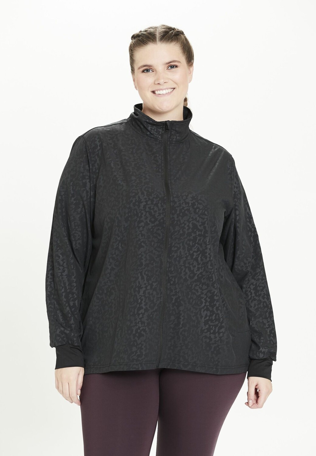 

Беговая куртка Juliette из функционального стрейча Q BY ENDURANCE, цвет Print With Embossed