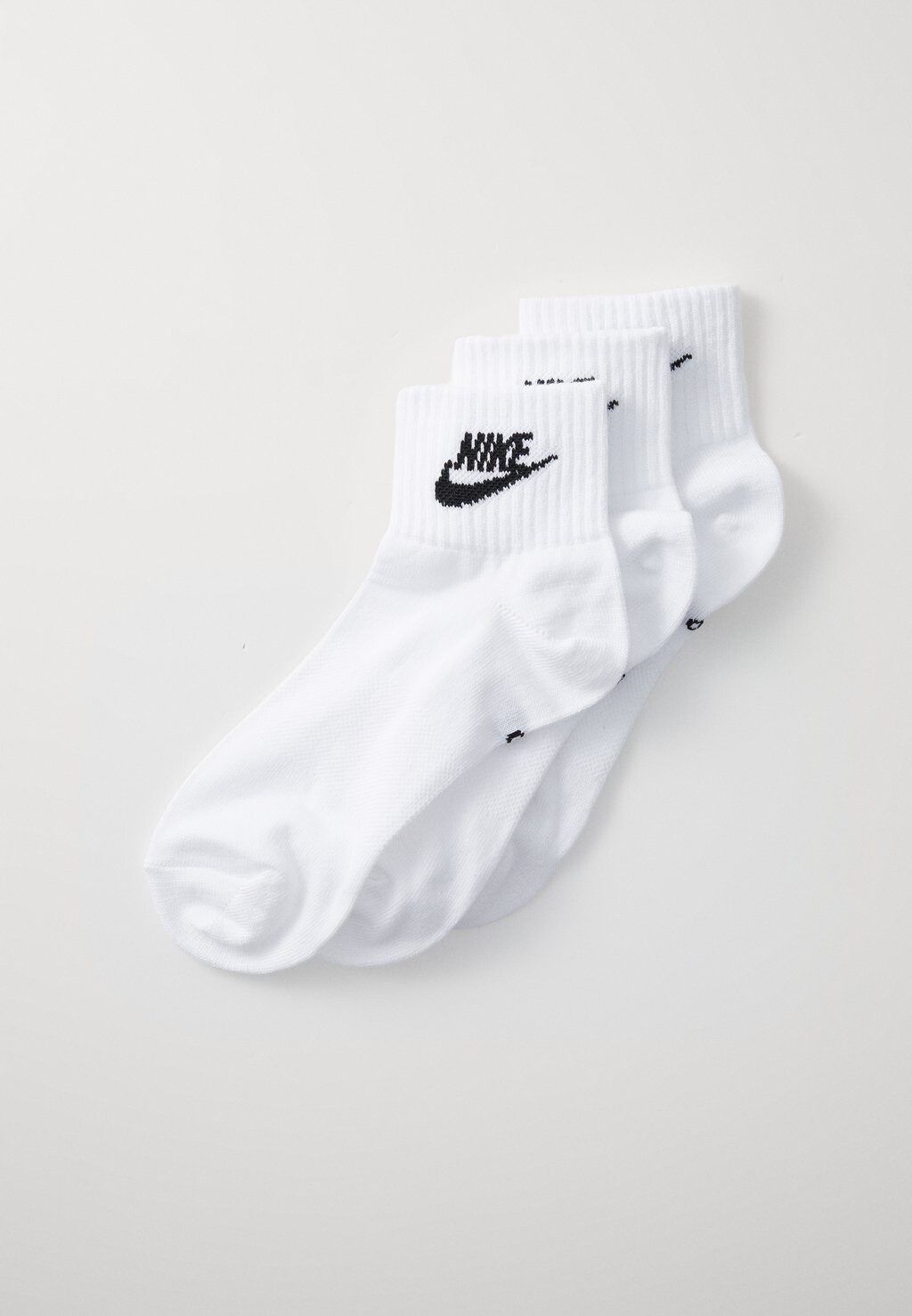 Носки EVERYDAY ESSENTIAL ANKLE UNISEX 3 PACK Nike Sportswear, белый — фото 2
