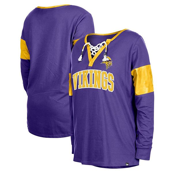

Женская фиолетовая футболка Minnesota Vikings с длинным рукавом и V-образным вырезом New Era, Фиолетовый, Женская фиолетовая футболка Minnesota Vikings с длинным рукавом и V-образным вырезом New Era