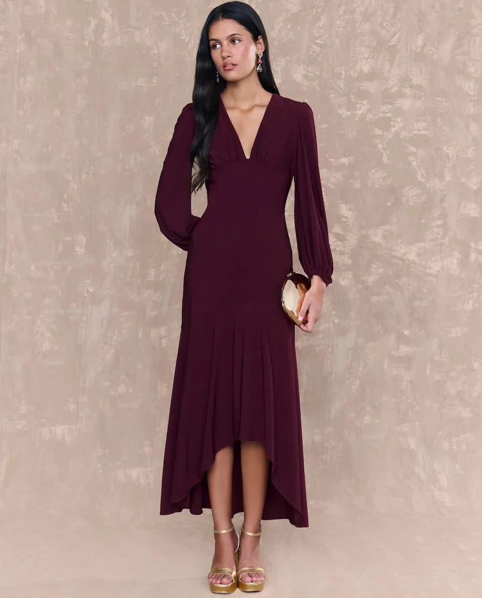 

Длинное платье с асимметричной юбкой и двойной оборкой MIPHAI, баклажановый