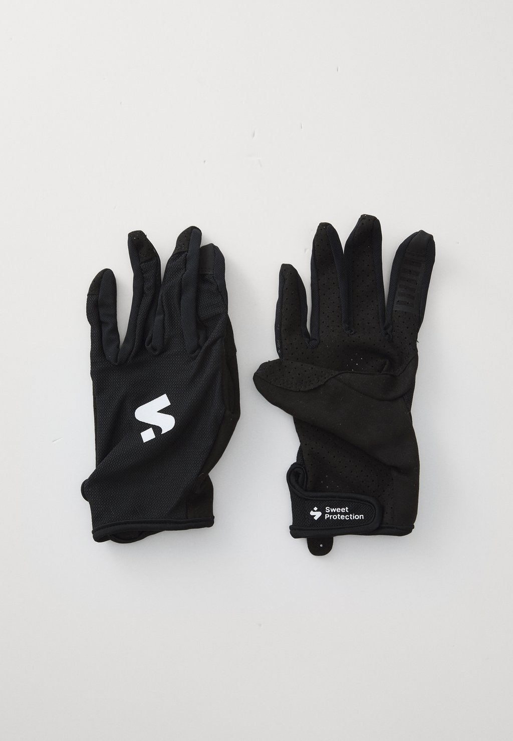 

Перчатки HUNTER LIGHT GLOVES Sweet Protection, черный