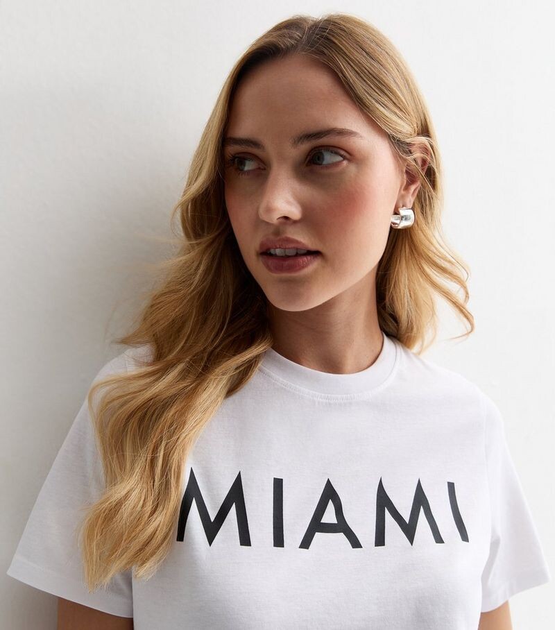 

Белая хлопковая футболка с надписью Miami Girlfriend New Look, белый