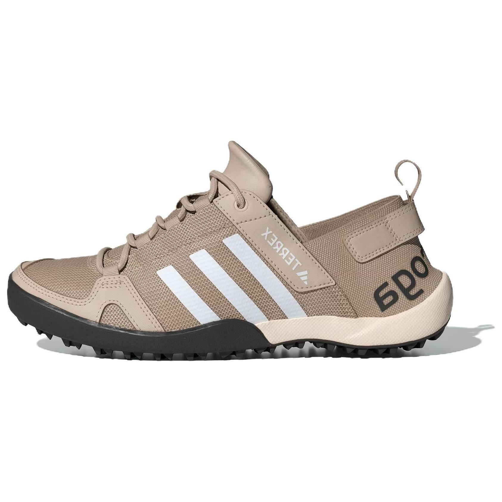 

Кроссовки Adidas Daroga Two 13 Brown
