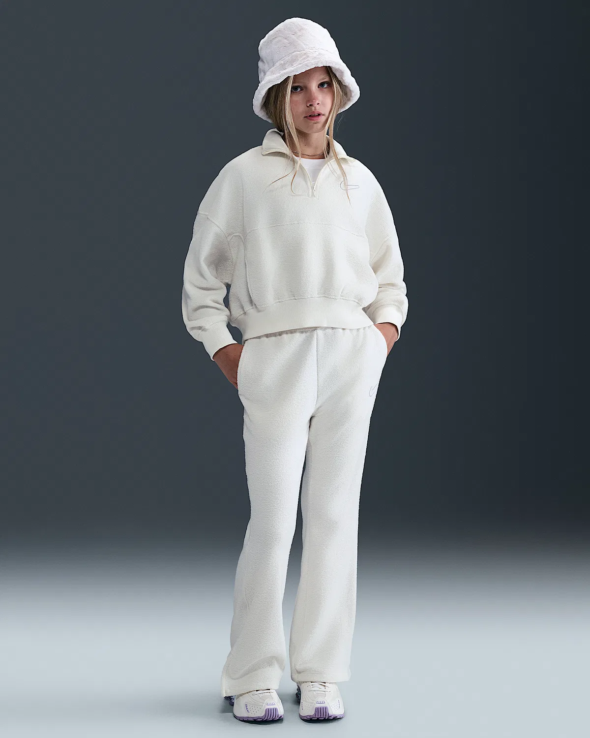 Детская (для девочек) флисовая кофта с длинным рукавом Nike Sportswear, Soft Pearl/White — фото 4