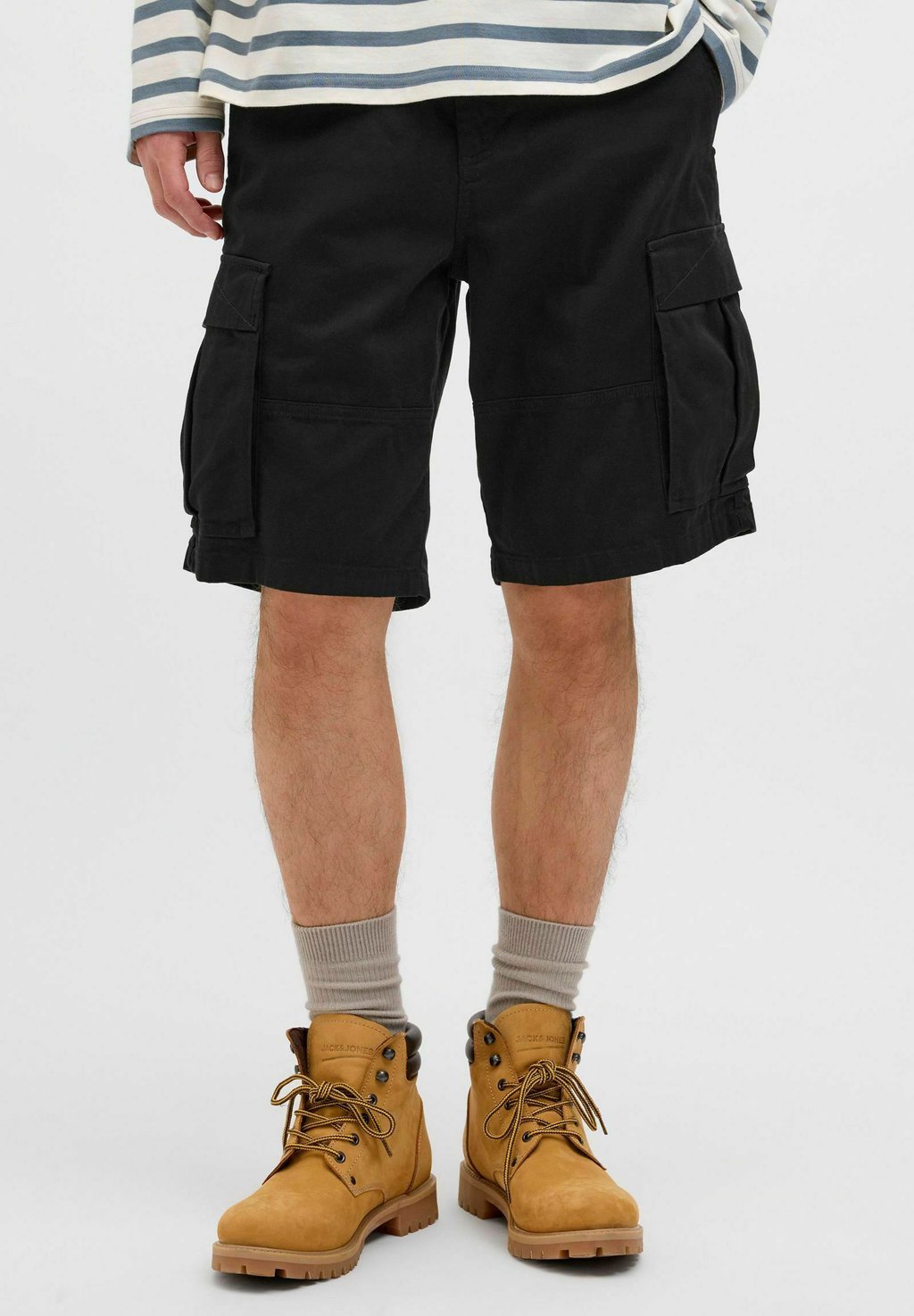 

Шорты RELAXED FIT Jack & Jones, черный