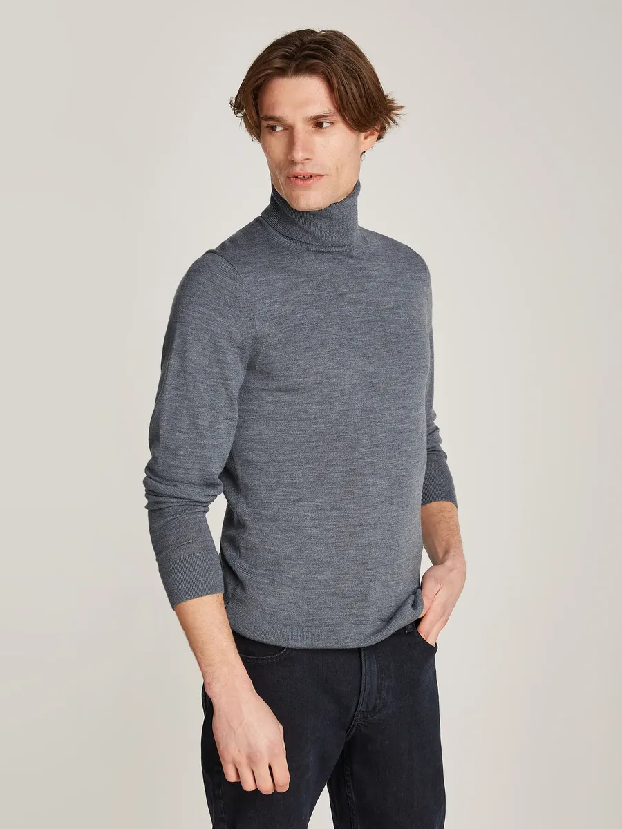 

Свитер с высоким воротником Calvin Klein "SUPERIOR WOOL TURTLE NECK" и вышитым логотипом, серый