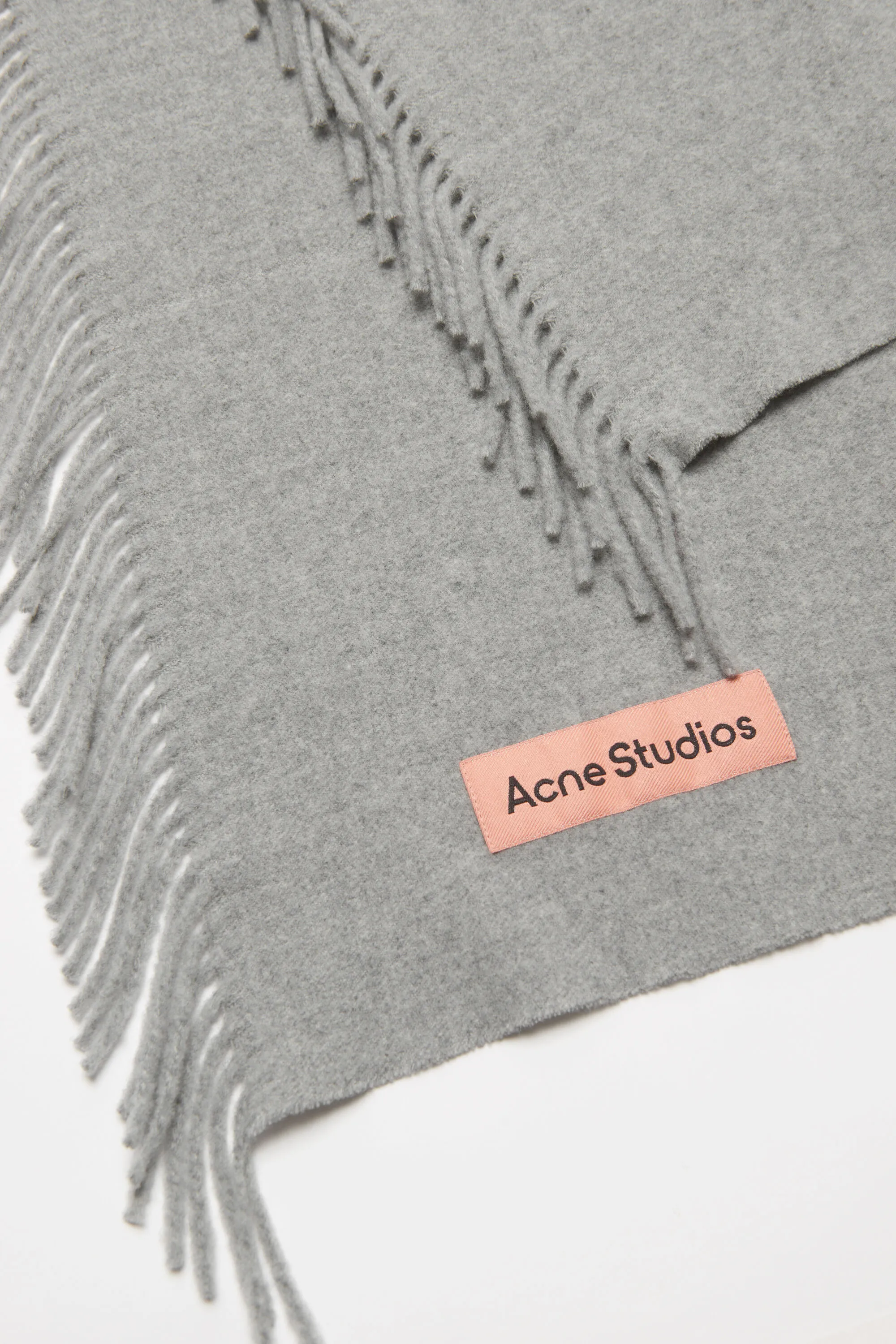 Шерстяной шарф с бахромой Acne Studios, Light Grey Melange — фото 2