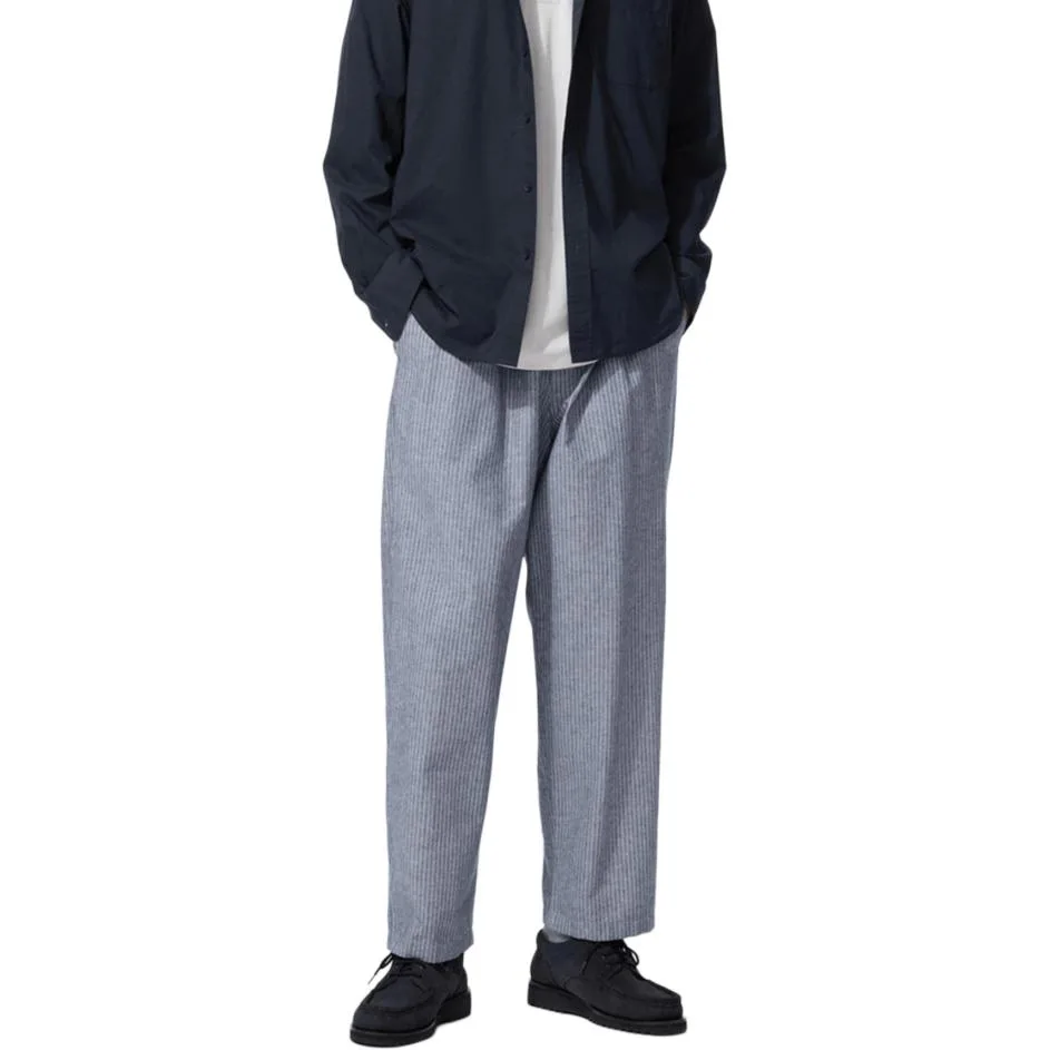 UNIQLO Брюки casual мужские lake blue умеренно прямого кроя