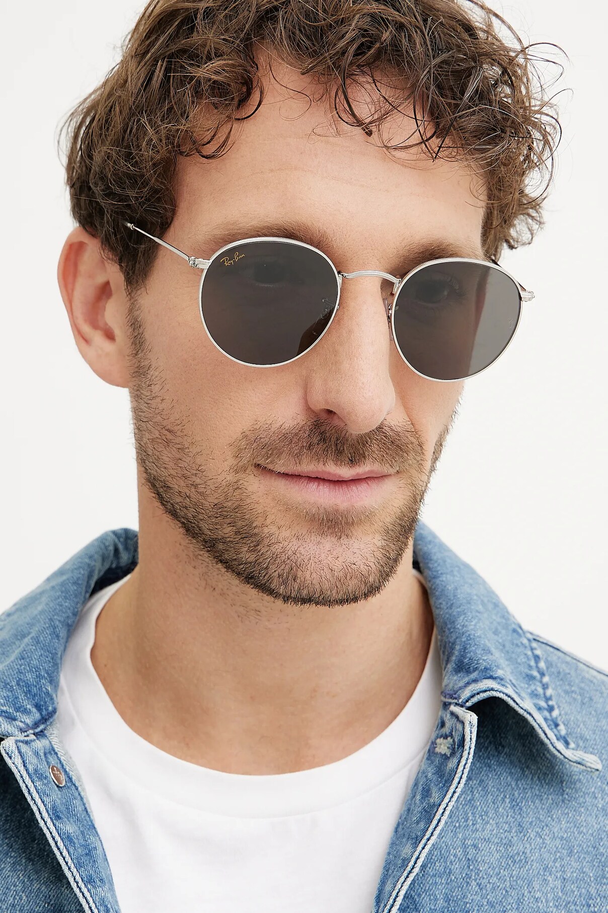 

Солнцезащитные очки Ray-Ban, серебряный