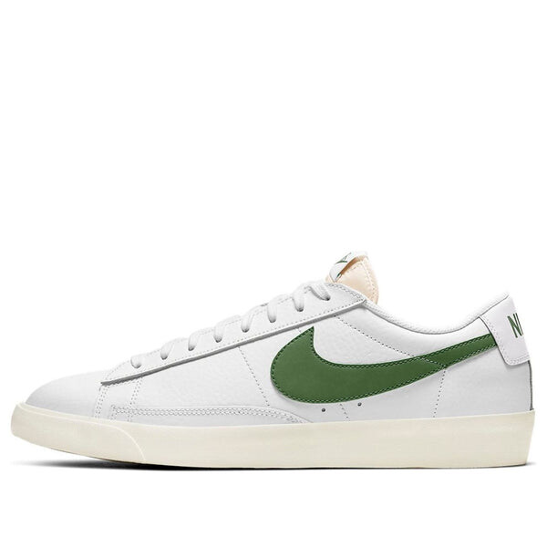 

Кроссовки блейзер низкий Nike, белый