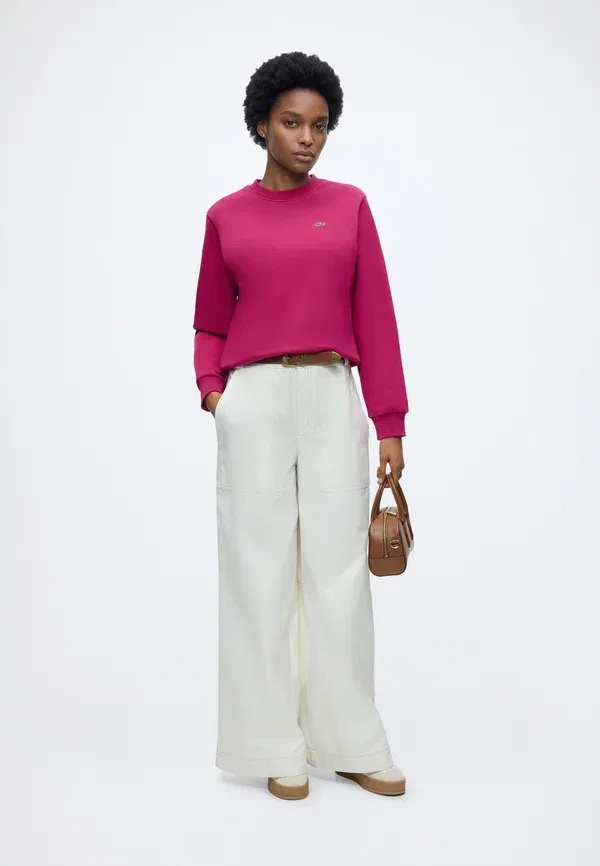 Толстовка Lacoste Relaxed Fit, рубиново-красный — фото 2