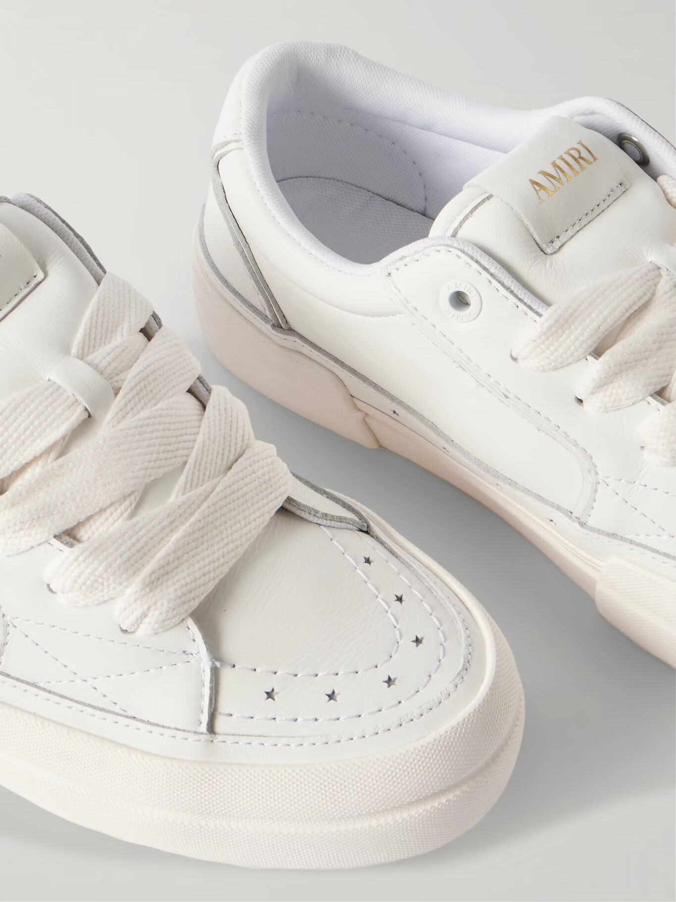 

Кроссовки Sunset Skate Low из кожи с аппликацией AMIRI, белый