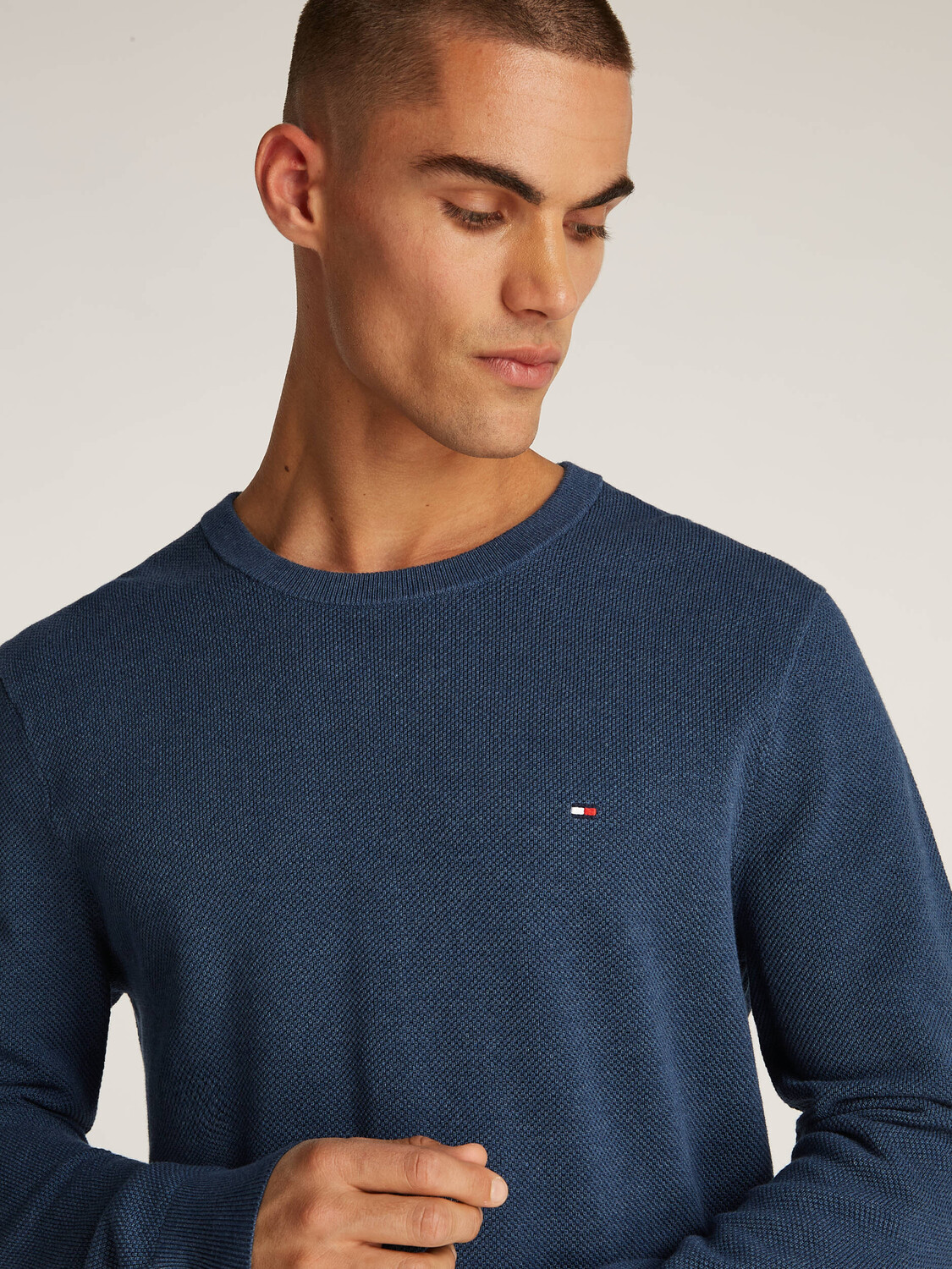 Свитер Tommy Hilfiger Regular Fit, синий — фото 4
