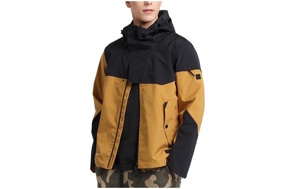 

Куртка мужская JACK WOLFSKIN, черный/песчаный дюн/6399