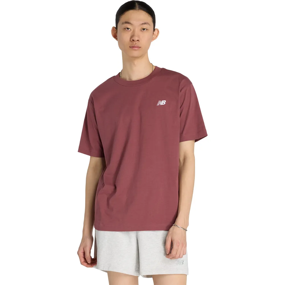 

Футболка New Balance Sport Essentials Cotton, фиолетовый