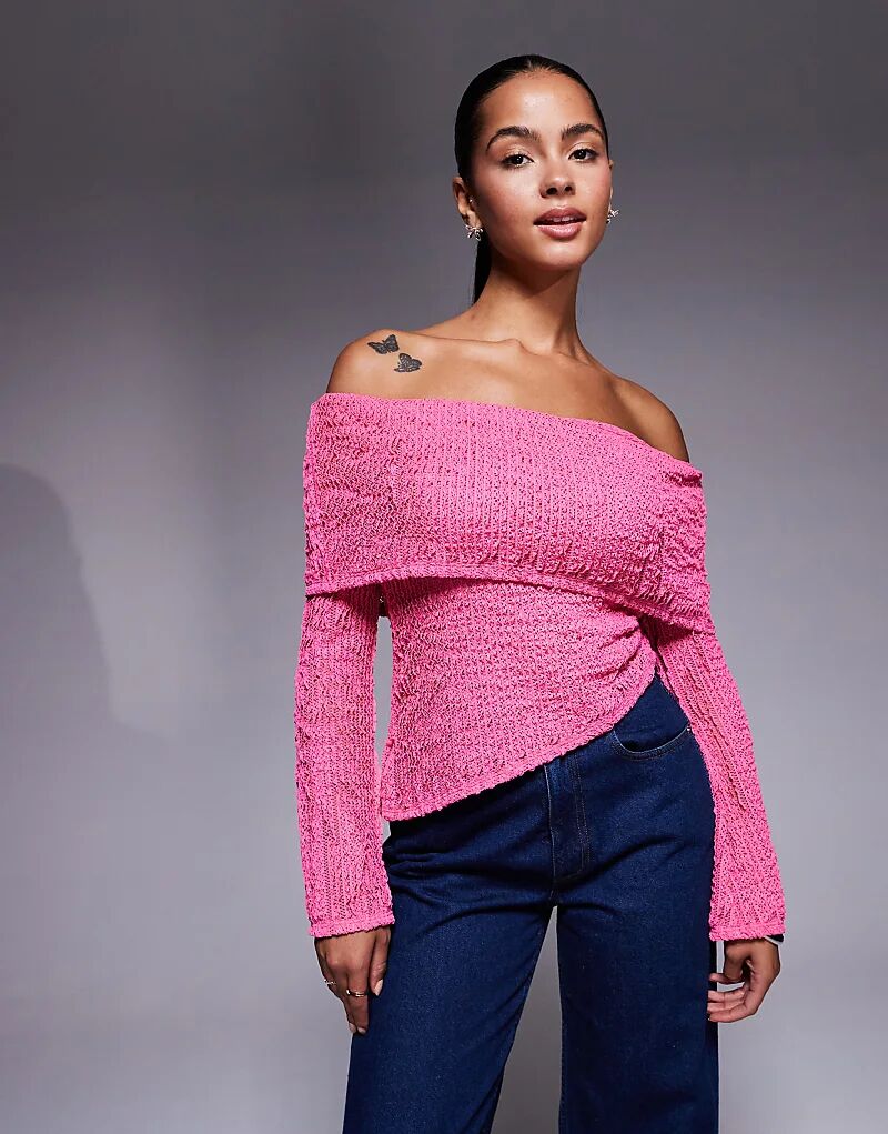 

Вязаный крючком топ ASOS DESIGN с асимметричным подолом, полупрозрачный, ярко-розовый
