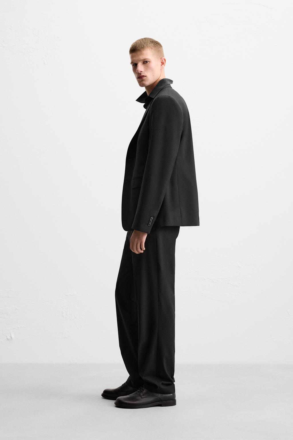 

Костюм - блейзер ZARA, черный