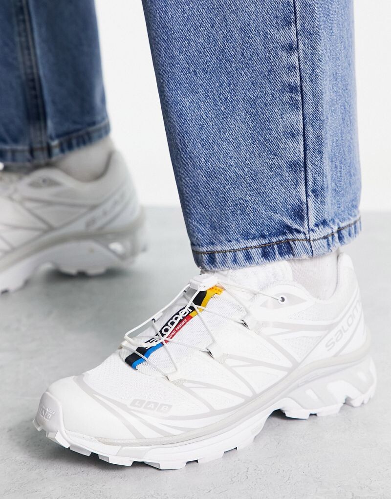 Белые кроссовки-унисекс Salomon XT-6 с лунным камнем