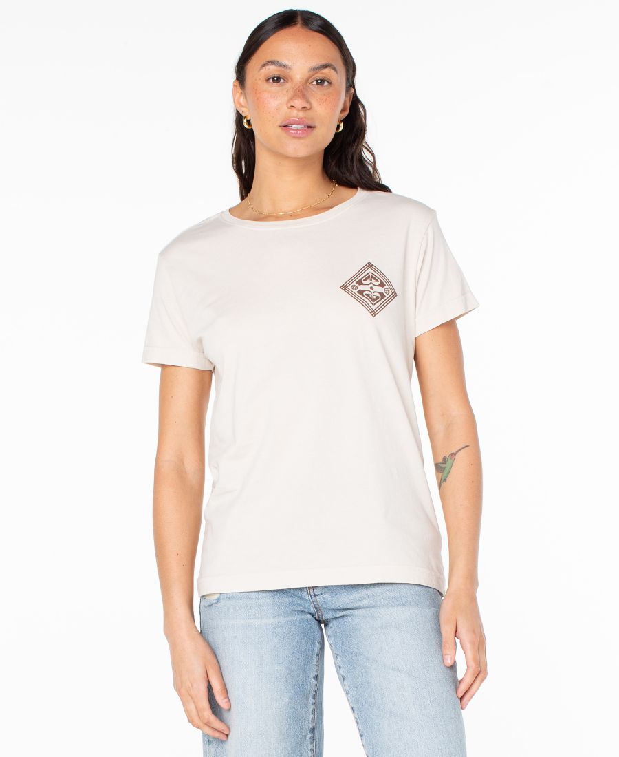 

Женская футболка с коротким рукавом и круглым вырезом в стиле бойфренд с принтом гибискуса Roxy, Parchment