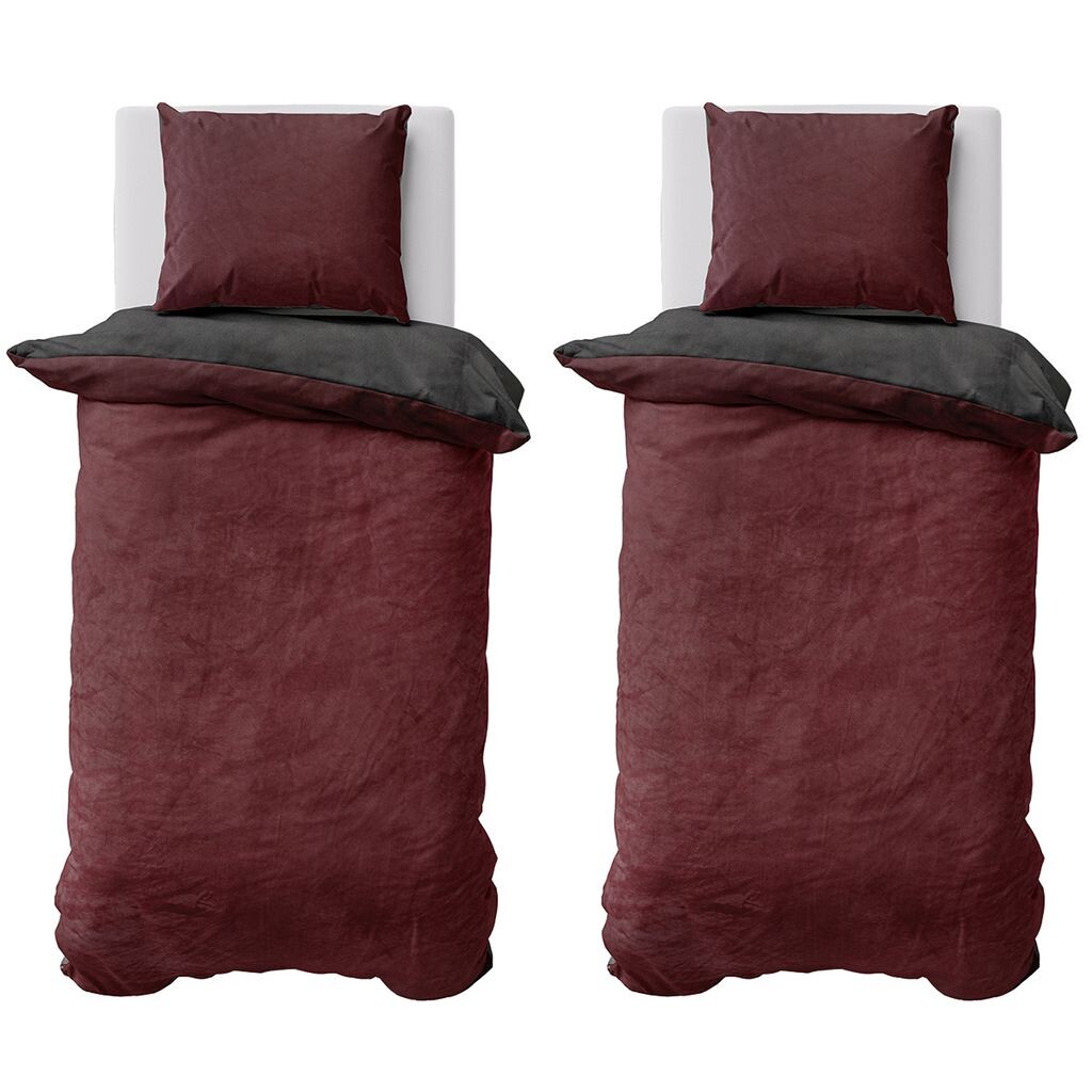 

Зимнее постельное белье teddy plush 135х200 + 80х80 пододеяльник Cashmere Touch Nicki однотонный/двусторонний бордовый антрацит, 4 шт Visaggio