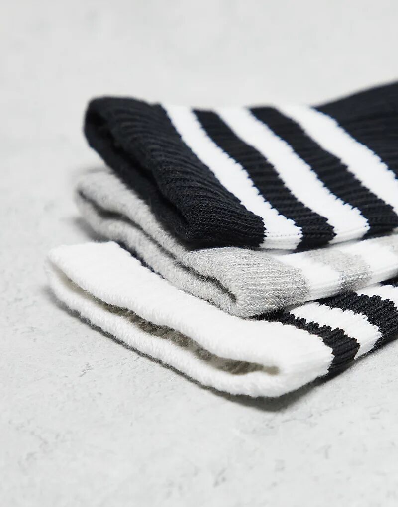 Носки adidas Originals adicolor Trefoil, 3 Пары, черного, белого и серого цветов — фото 2