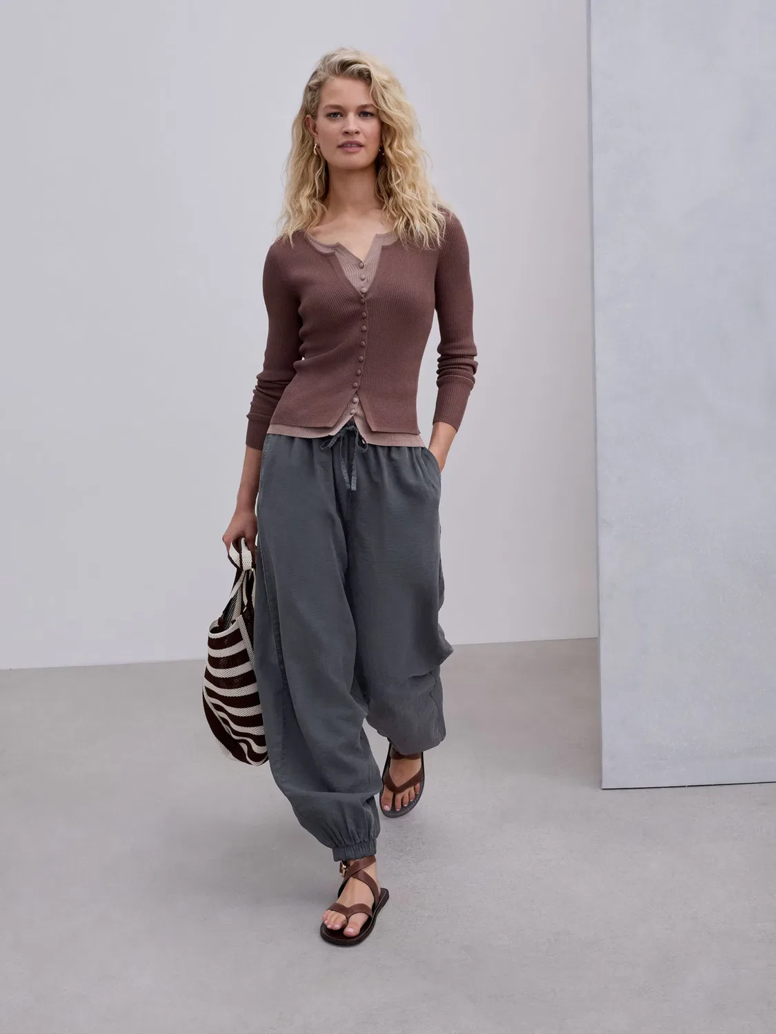Брюки Next Barrel Pants в графитовом цвете — фото 4