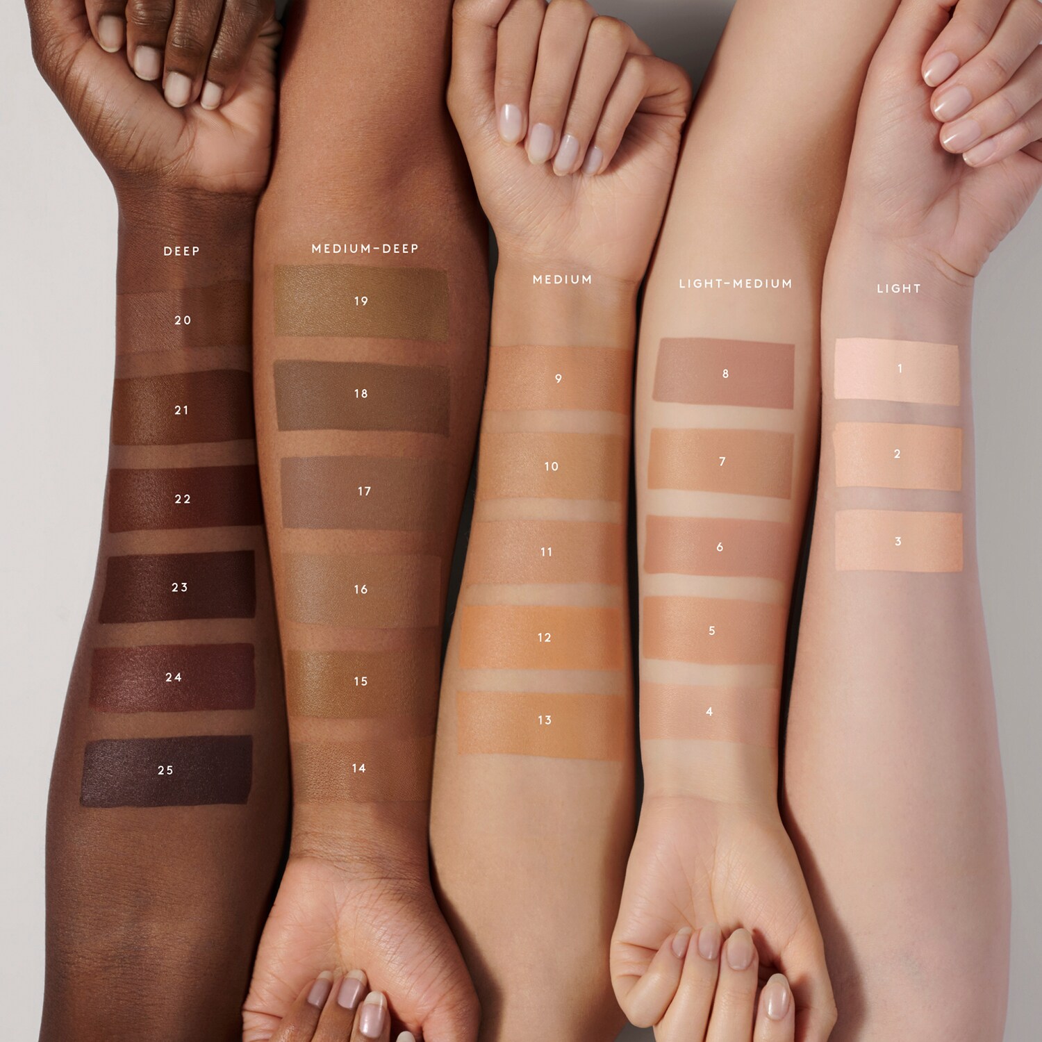 Тональная основа Eaze Drop Blur + Smooth Tint Stick Fenty Beauty, 19 (9 g) — фото 2