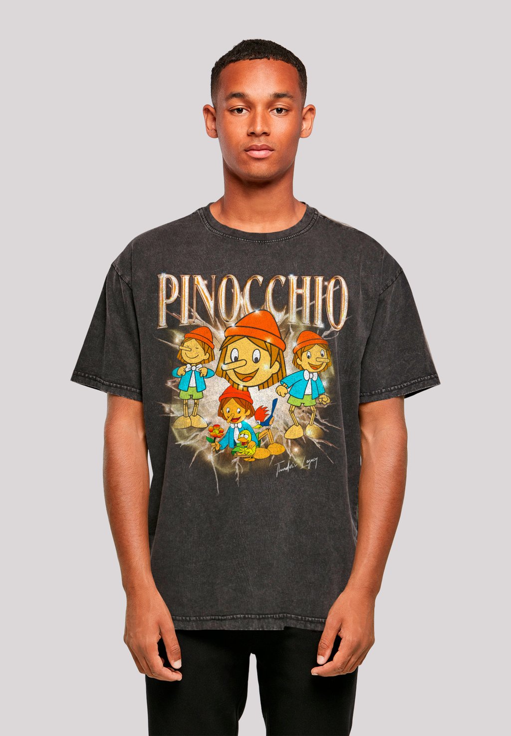 

Футболка с принтом F4NT4STIC, черный