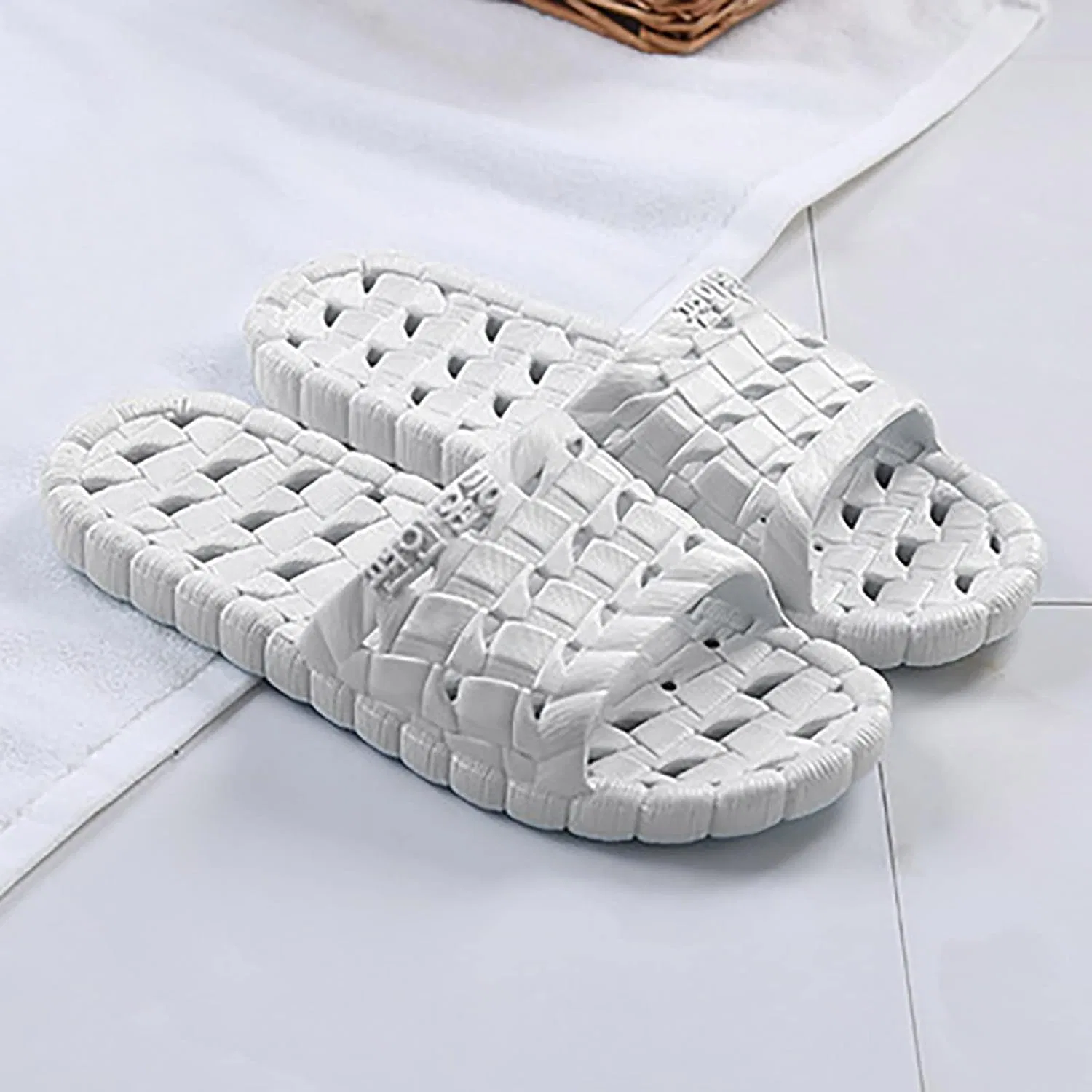 Badelatschen Herren Hausschuhe Latschen Badeschuhe Duschschuhe Sommer Сандалии Тапочки Мужские сандалии Badeschlappen Schlappen Hauslatschen Strandschuhe RYTEJFES, Grau — фото 2
