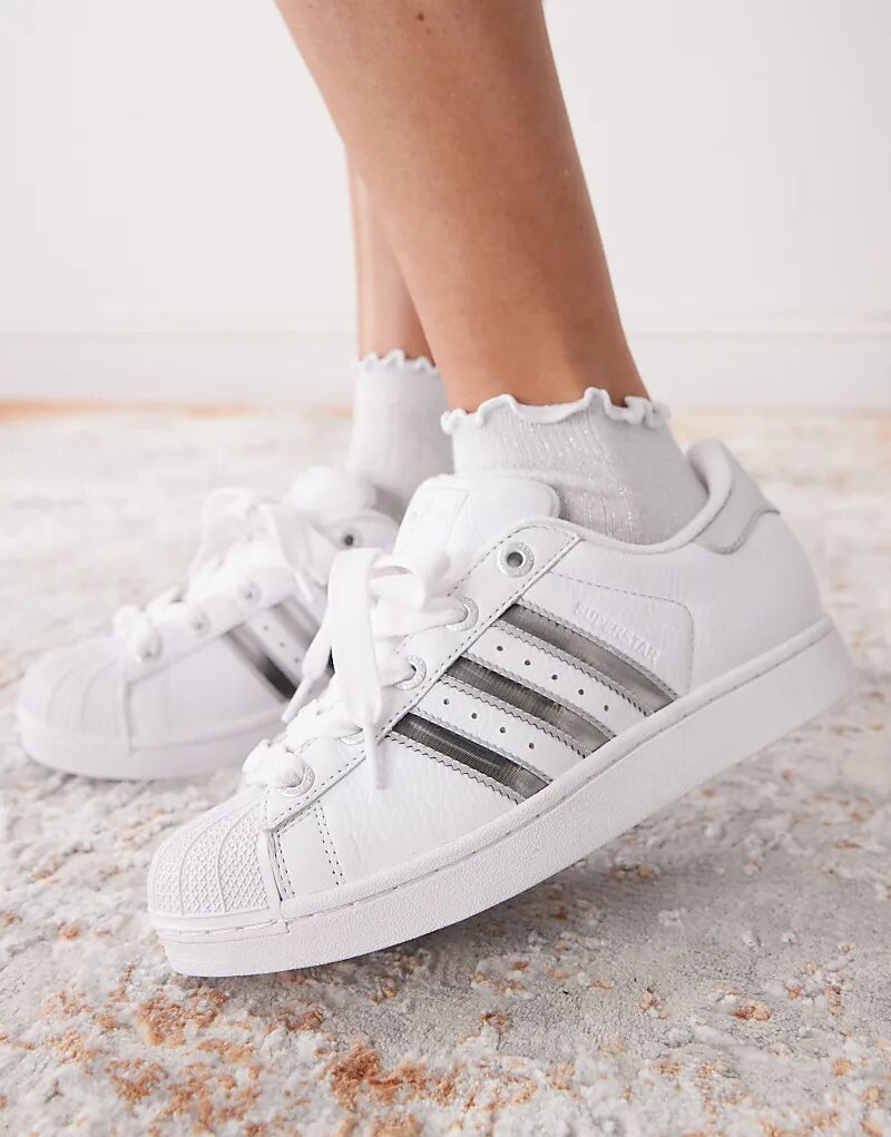 Кроссовки Adidas Originals Superstar II белого и металлического серебристого цветов — фото 3