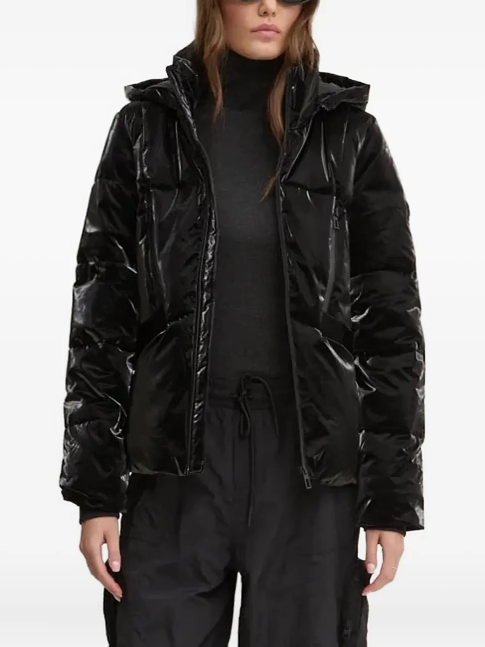 

Стеганая куртка с капюшоном Desigual, черный