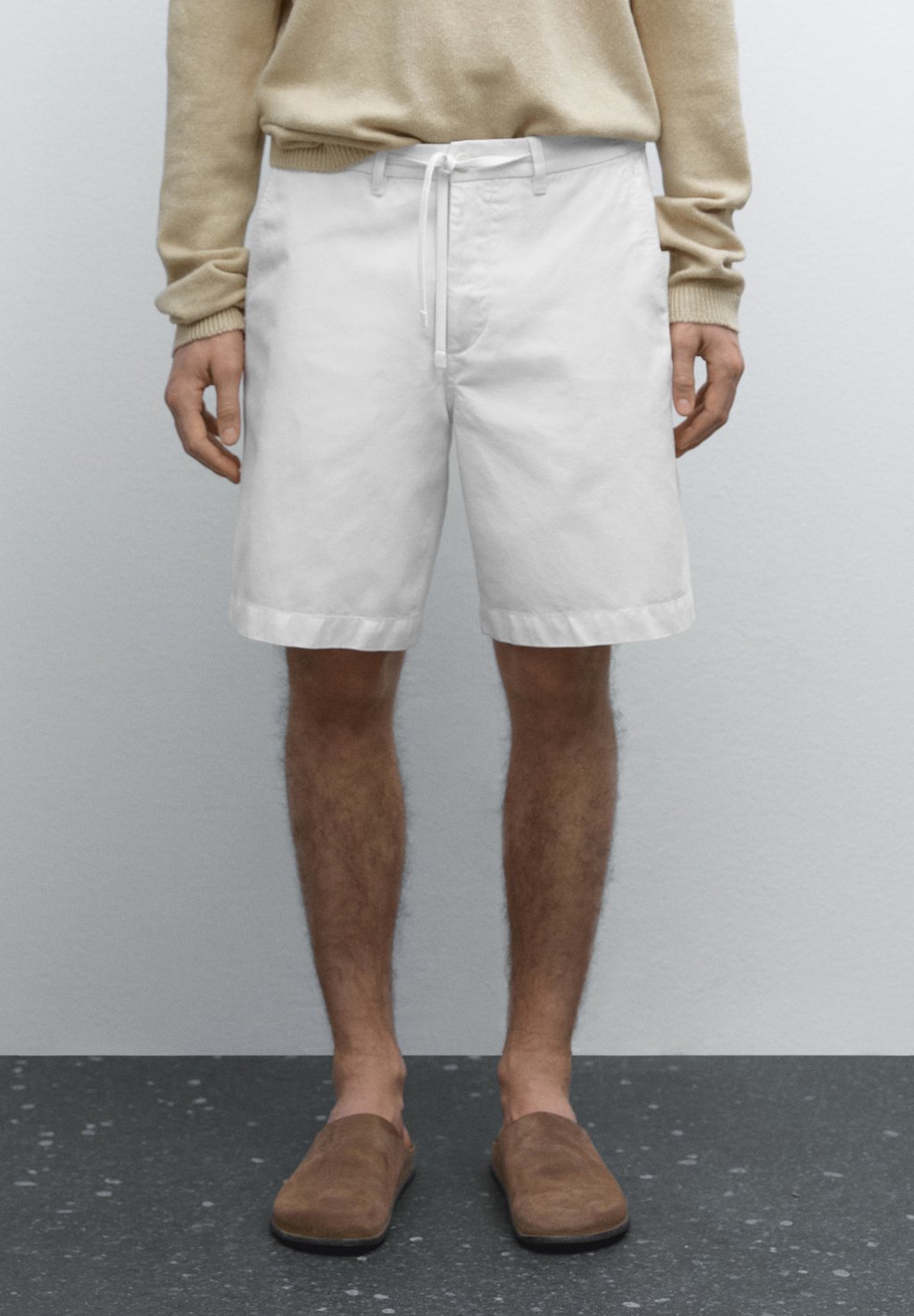 

Шорты SEMI JOGGER BERMUDA Massimo Dutti, белый