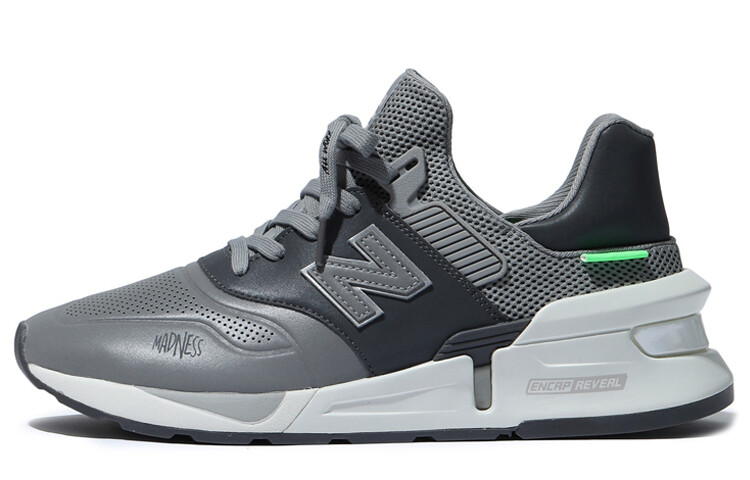 

MADNESS x New Balance 997S Серый