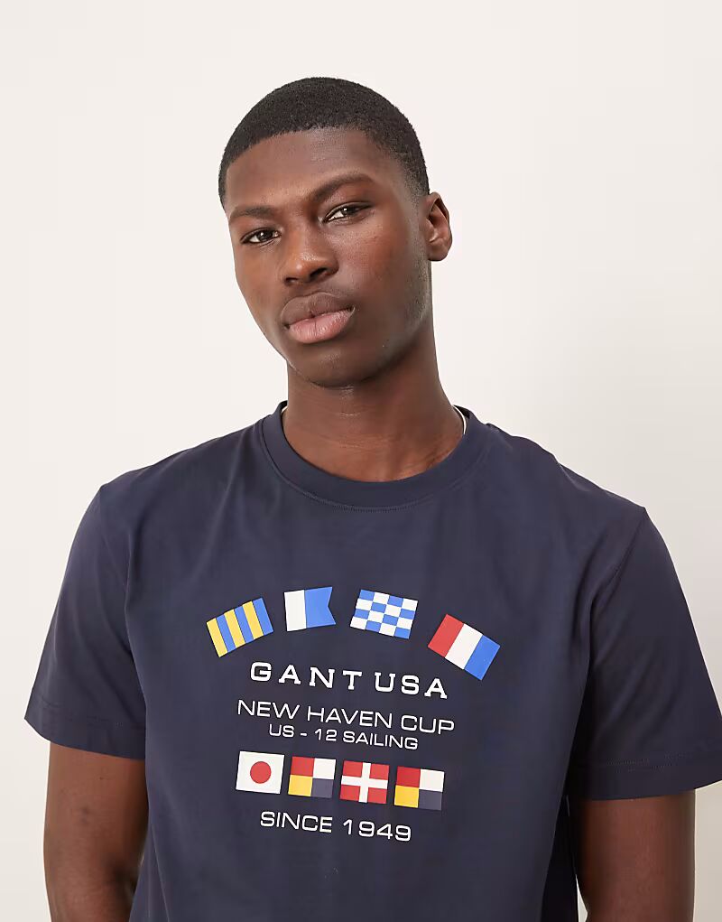 

Футболка GANT с принтом логотипа флага США темно-синего цвета