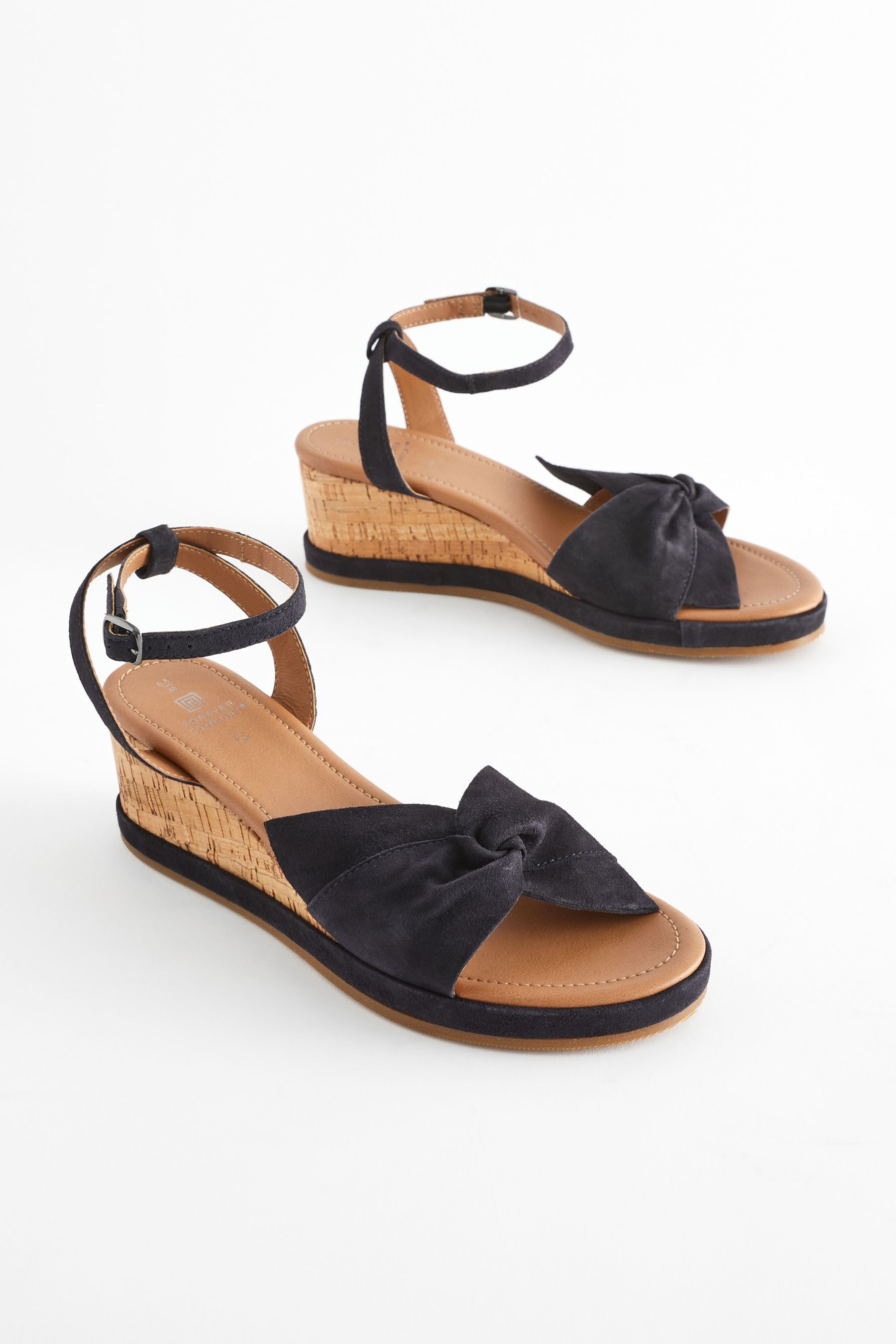 Кожаные туфли Forever Comfort на низкой танкетке с бантом Next, синий