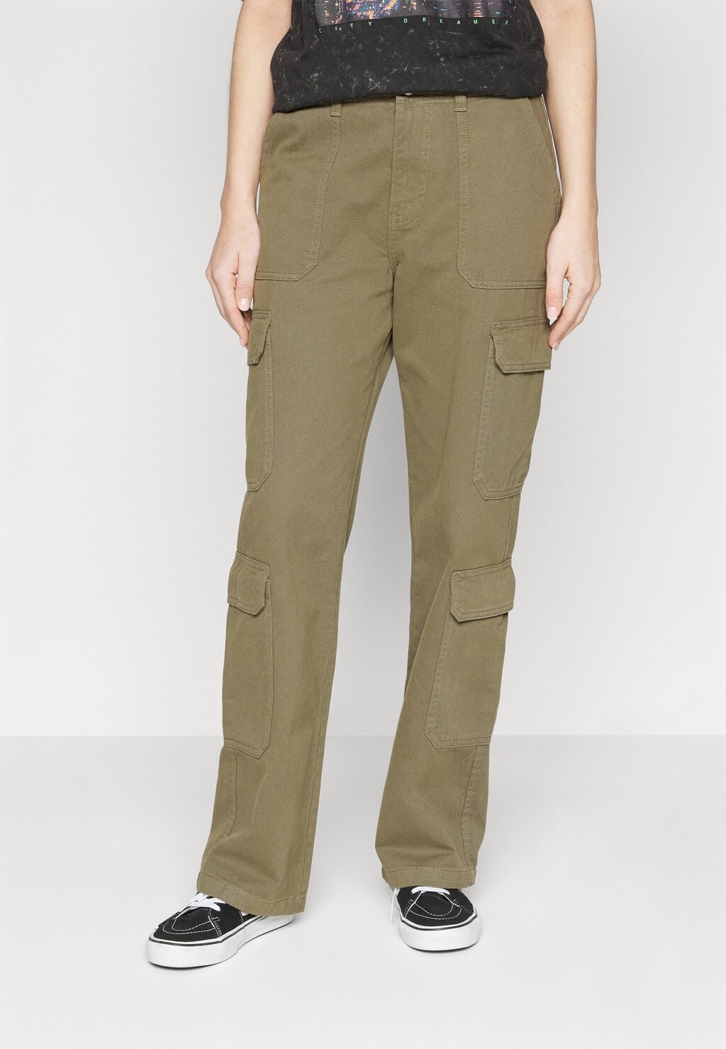 

Брюки карго ONLMALFY PANT ONLY, цвет kalamata