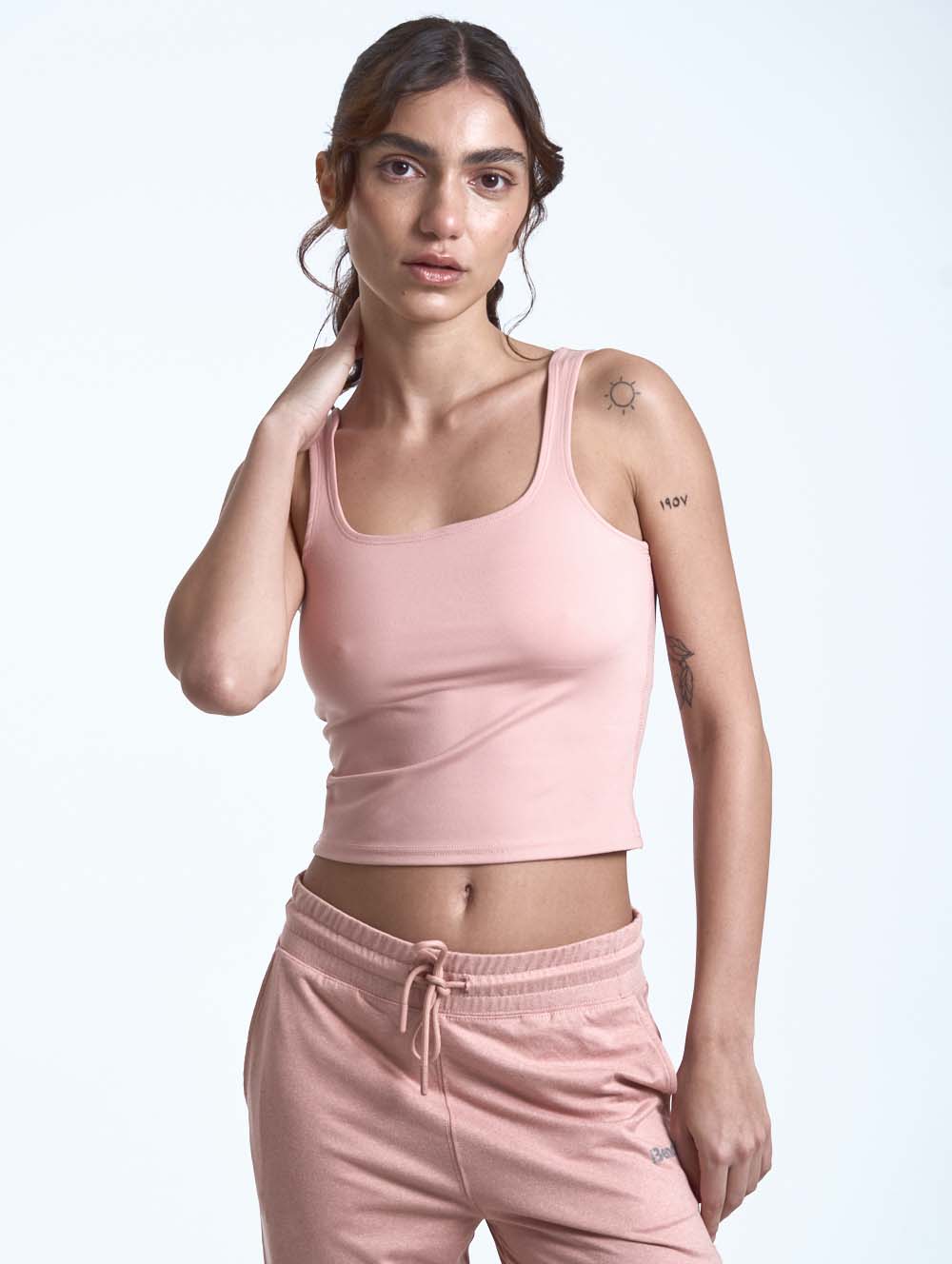 

Укороченный топ Caley Bench., цвет lotus