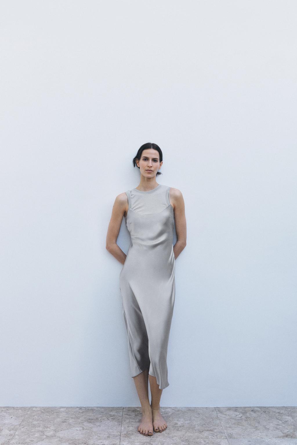 

Атласное платье с шерстью ZARA, цвет Greyish