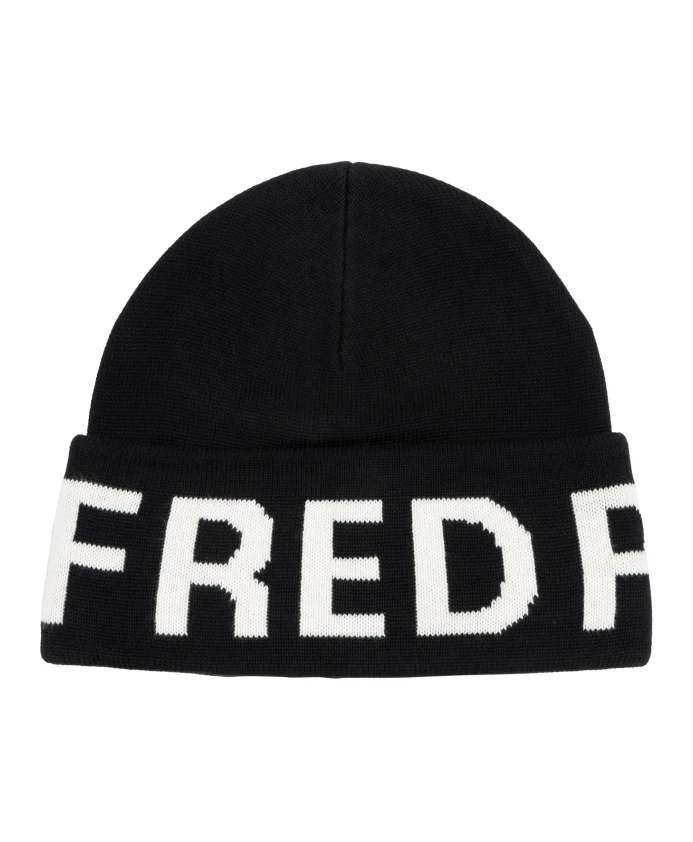 

Простая шапка с логотипом Fred Perry, черный