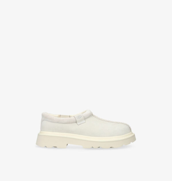 

Тапочки Tasman из замши с рифленой подошвой Ugg, белый
