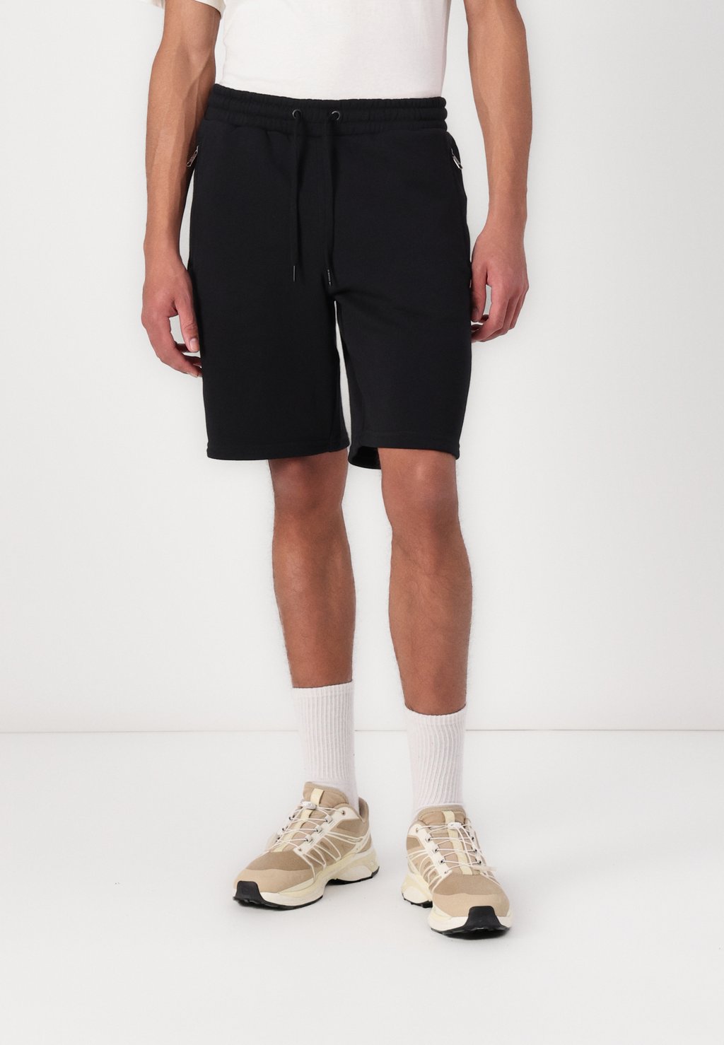 

Шорты CORESSIA Ellesse, черный