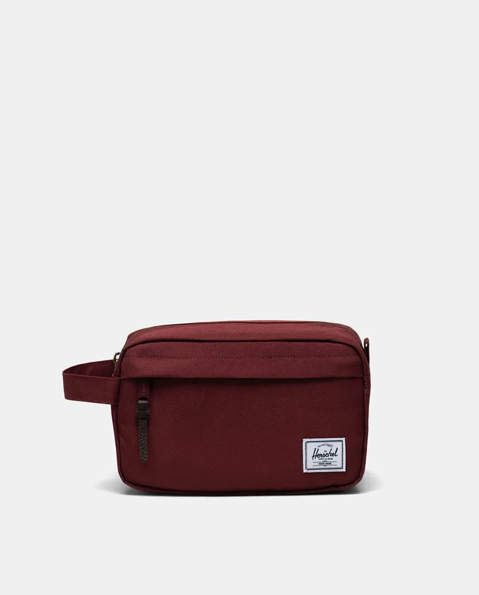 

Темно-бордовая косметичка Chapter на молнии Herschel, цвет Granate