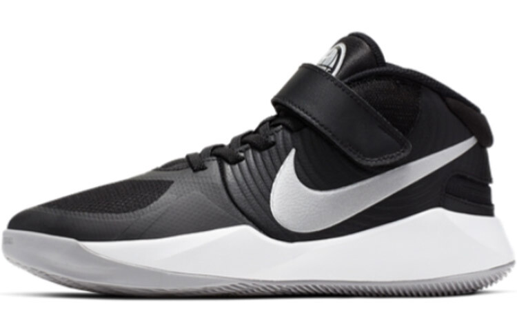

Женские баскетбольные кроссовки Nike Team Hustle D 9 FlyEase