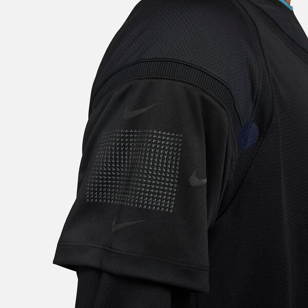 Футболка Nike ISPA Long Sleeve T-Shirt 'Black', черный — фото 3