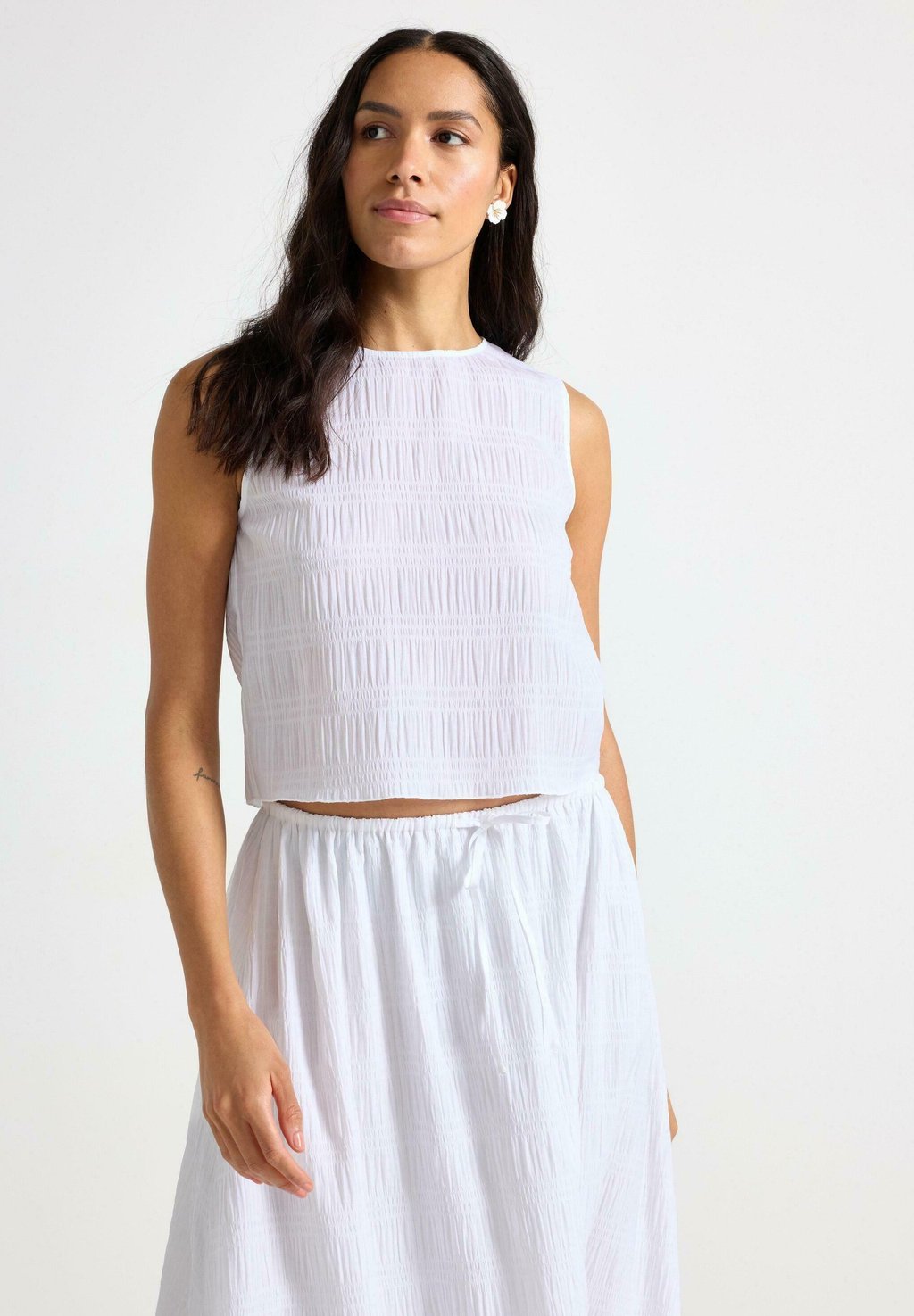 

Топ SLEEVELESS Lindex, белый