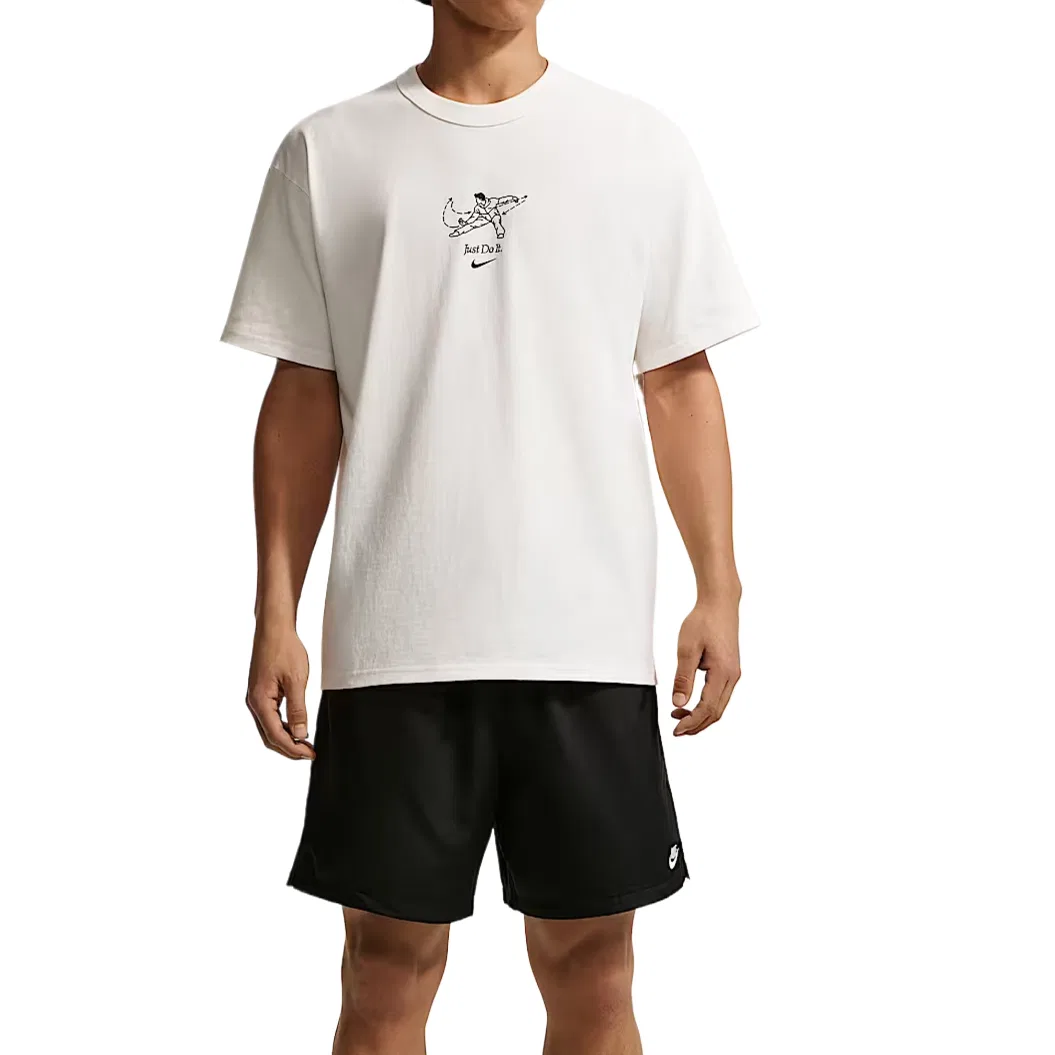 Футболка Sportswear мужская, цвет Sail White, круглый вырез, средняя посадка Nike
