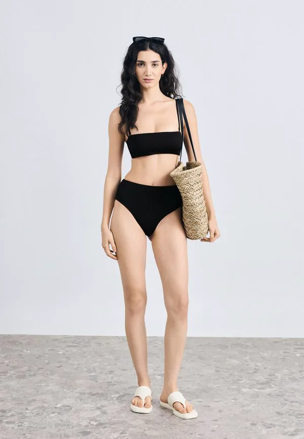 Плавки-Бикини с высокой талией Calvin Klein Swimwear, Black — фото 2